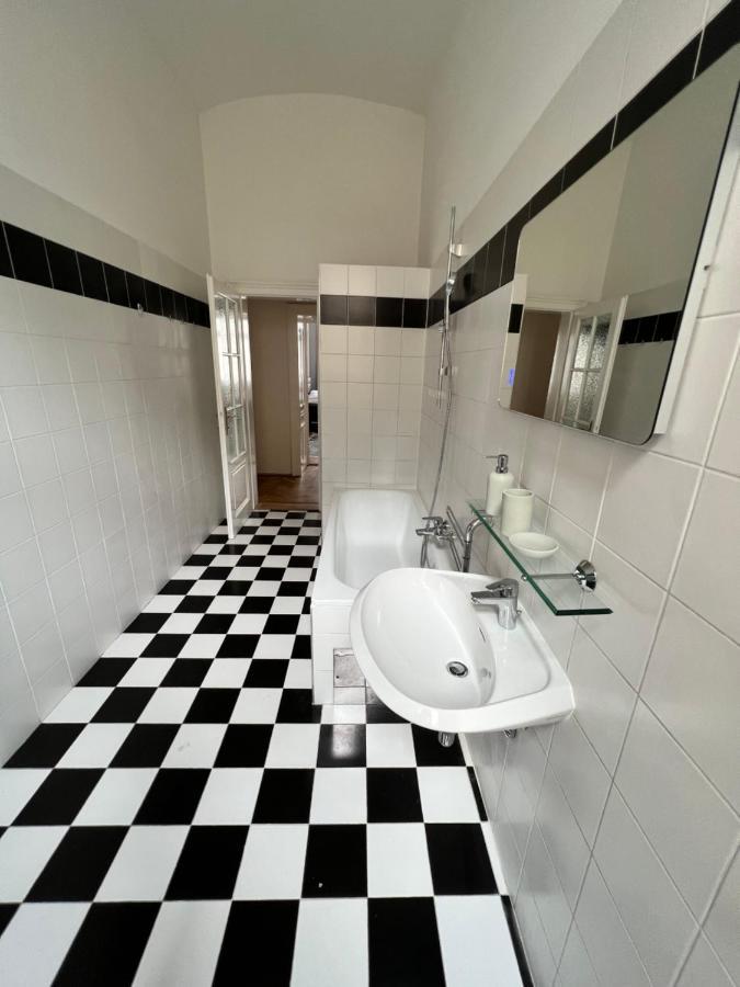 Iconic Suite_@O&R Βιέννη Εξωτερικό φωτογραφία