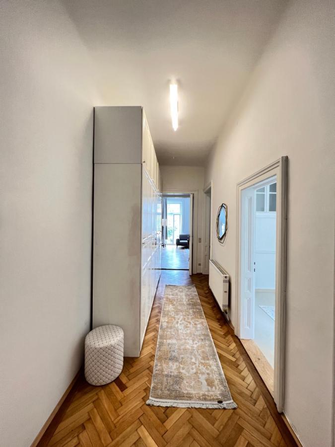 Iconic Suite_@O&R Βιέννη Εξωτερικό φωτογραφία