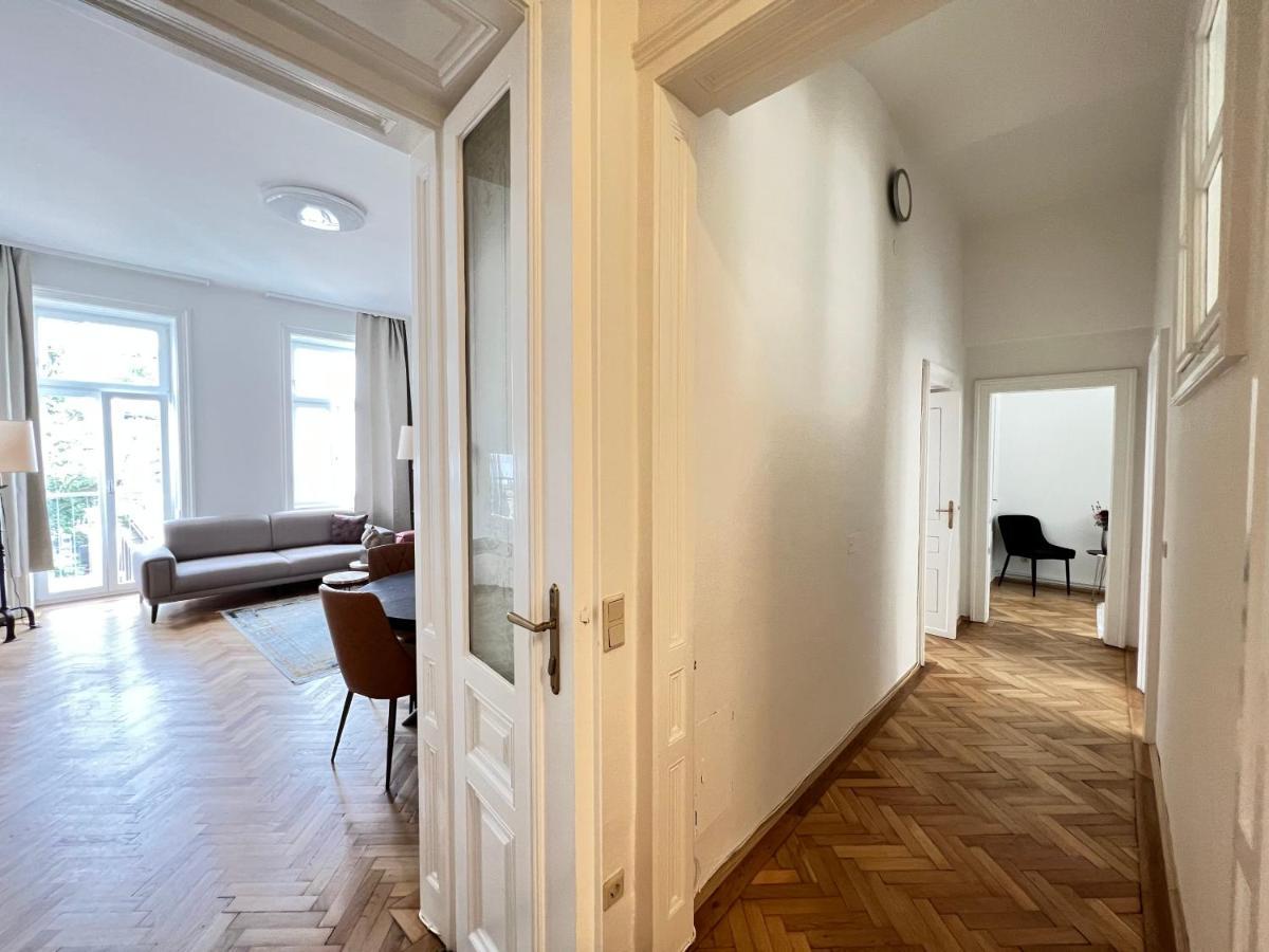 Iconic Suite_@O&R Βιέννη Εξωτερικό φωτογραφία